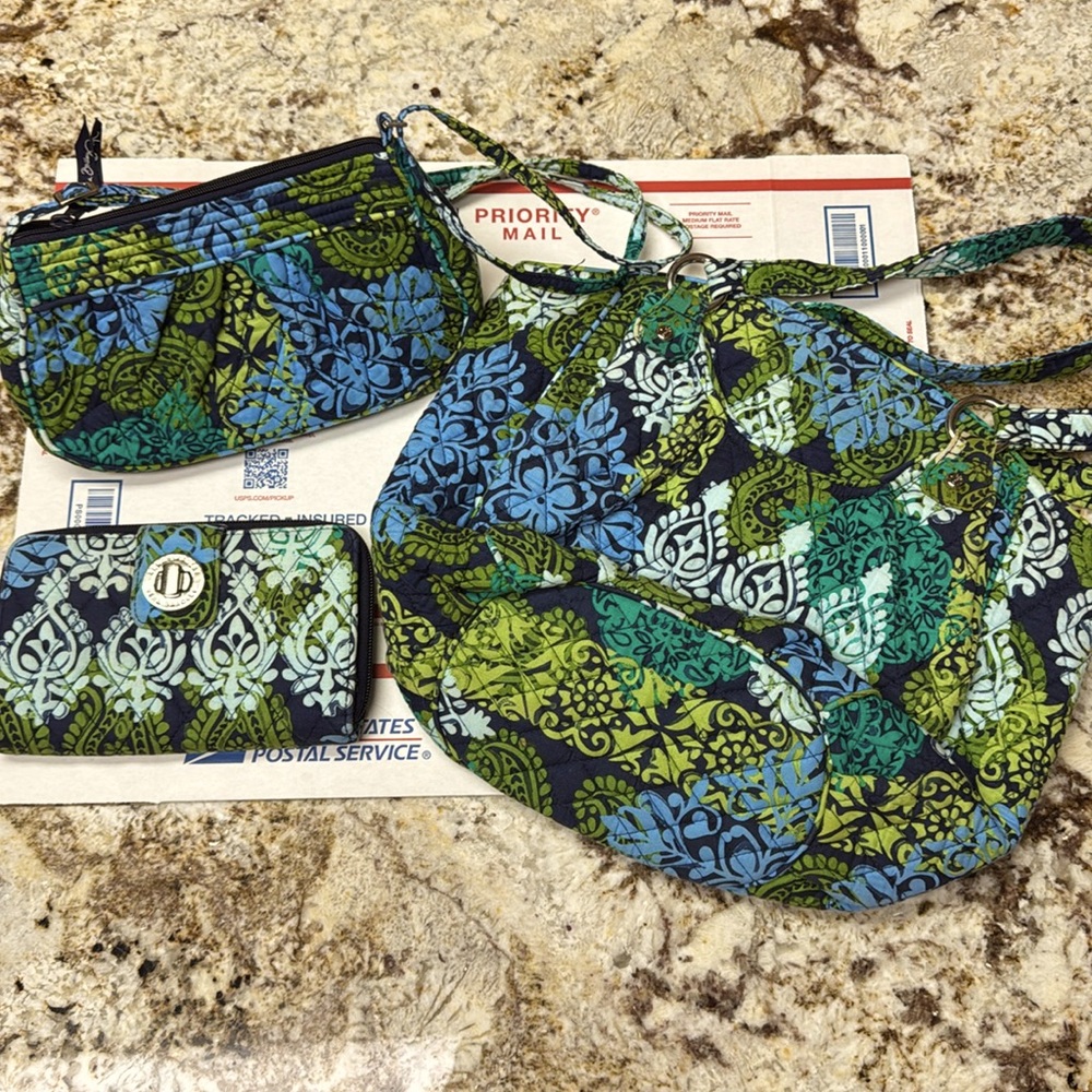 Vera Bradley Bag, Crossbody and Wallet Bundle Carribean Sea